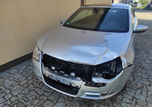 Volkswagen Eos cena 13800 przebieg: 194000, rok produkcji 2010 z Szamotuły małe 326